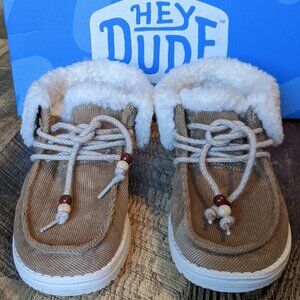 Hey Dude Britt Shoes Corduroy Nut Booties Faux Fur Lining
